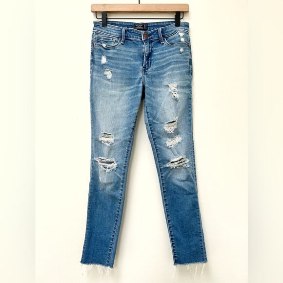 Abercrombie & Fitch Distressed Harper Super Skinny Jeans Medium Wash 26 / 2 R - Picture 2 of 11